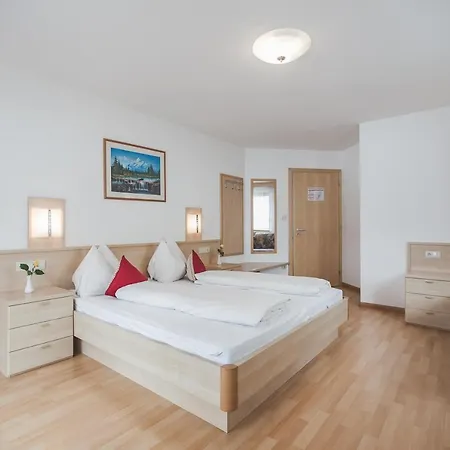 Garni Alpenresidence Cadipietra