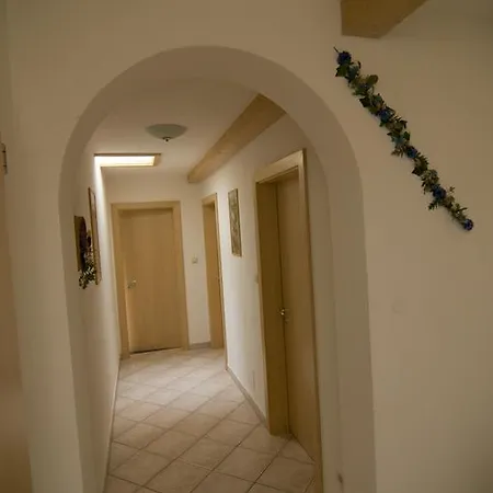 Garni Alpenresidence Cadipietra
